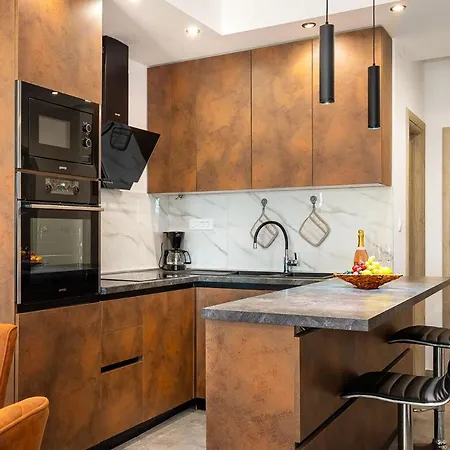 Andrea * Brodarica (Sibenik-Knin)