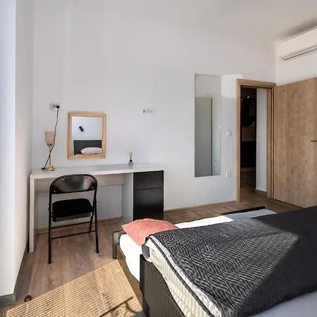 Andrea Apartman